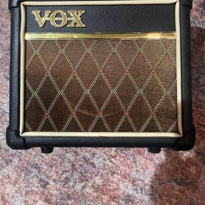 Vox Mini3 G2 Classic 3W Battery Powered Modeling Amp 2010s - Black image 2