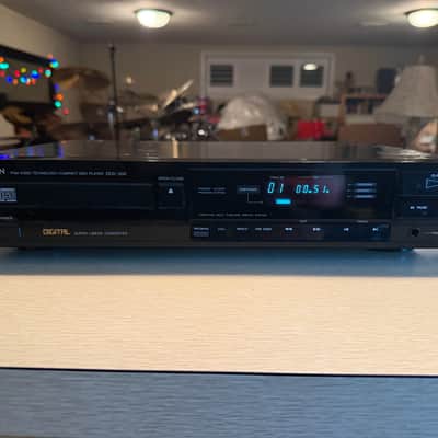 Denon DCD-500 PCM Audio Technology/Compact Disc Player Full Fresh Service Beauty image 2