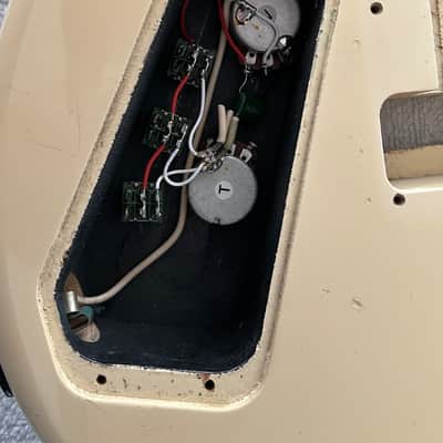 Kramer Baretta Body Modified 1985 - Cream image 19
