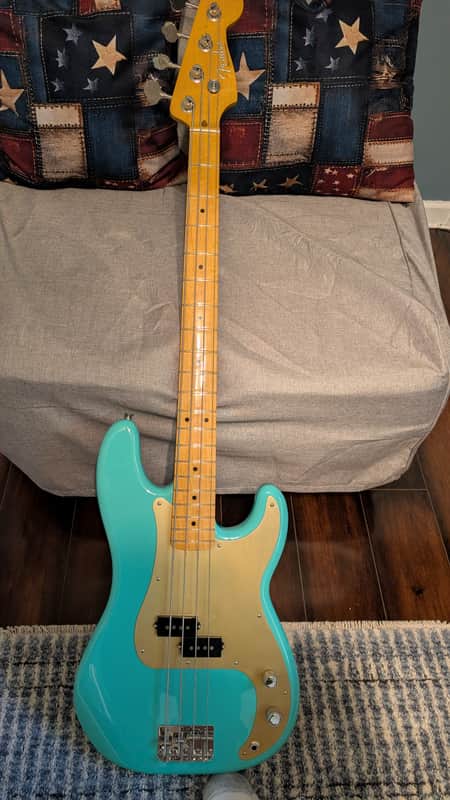Fender Vintera '50s Precision Bass image 1