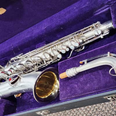 Mint condition C.G. Conn New Wonder II C-Melody Saxophone 1926 - Satin Silver Plate image 2