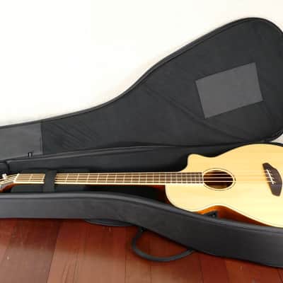 Breedlove Studio Bass w/HSC #14068204 USED 2014 image 2