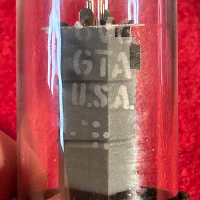 Sylvania/Unknown 6V6GT Amplifier Replacement Tube Mismatched Pair 1970’s Black Base Tested Good image 2