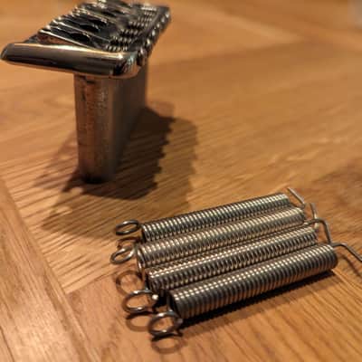 Immagine PRS Paul Reed Smith Tremolo bridge Mil-com 1987 - 7