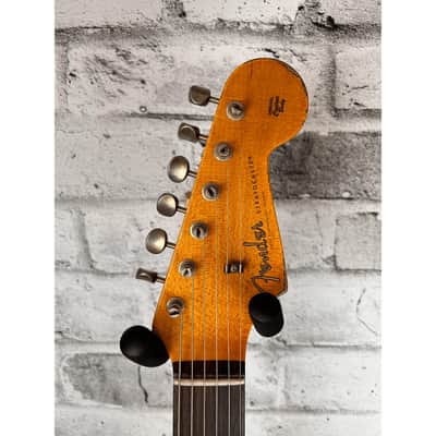 Fender Custom Shop 1960 Stratocaster Heavy Relic, Rosewood Fingerboard, Aged Olympic White over 3-Color Sunburst image 7