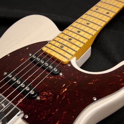 G&L ASAT Classic S Blonde image 6