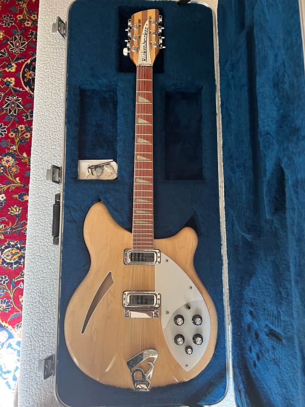 Rickenbacker 360/12 1990 - 2011 - Mapleglo image 1