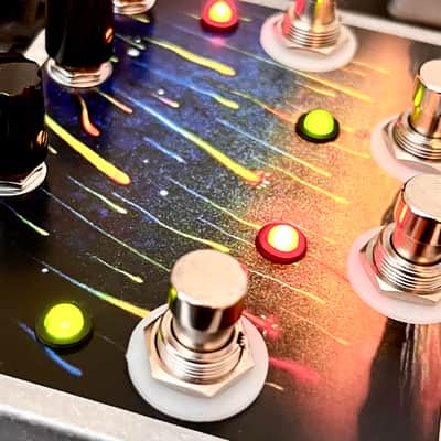 Saturnworks 4 Channel 4:1 Active Mixer Pedal for Guitar + Bass + Keyboard + More with on/off Switches - Handcrafted in California image 3