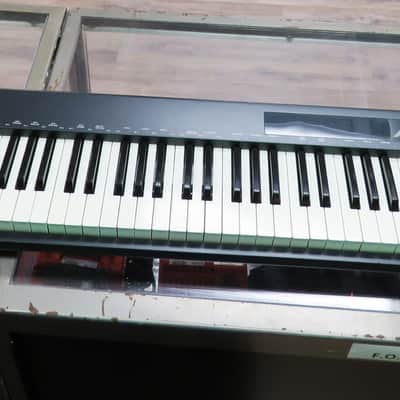 Alesis Q88 2010s - Black - Untested - Powers on