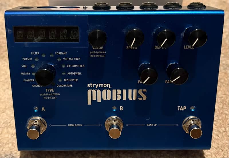 Strymon Mobius