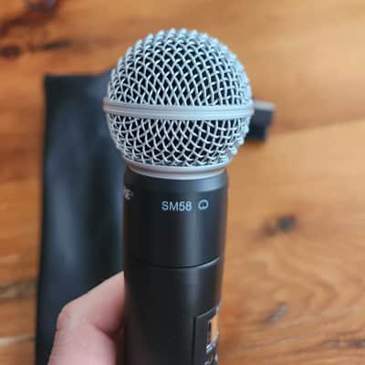 Shure SLX4 Dual Reciever w/ 3 Transmitters image 8