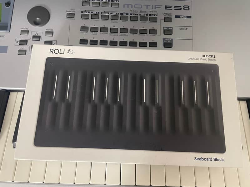 ROLI Seaboard Block 24-Key Expressive MIDI Keyboard Controller 2010s - Black image 1
