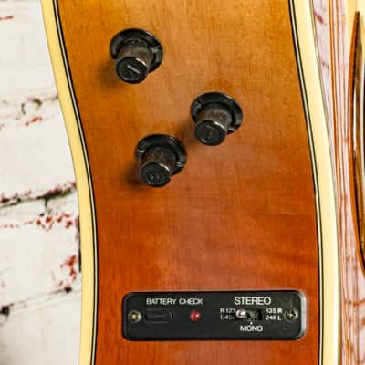 Yamaha - APX-20 - 1988 Acoustic-Electric, Amber w/ OHSC - x9746 - USED image 10