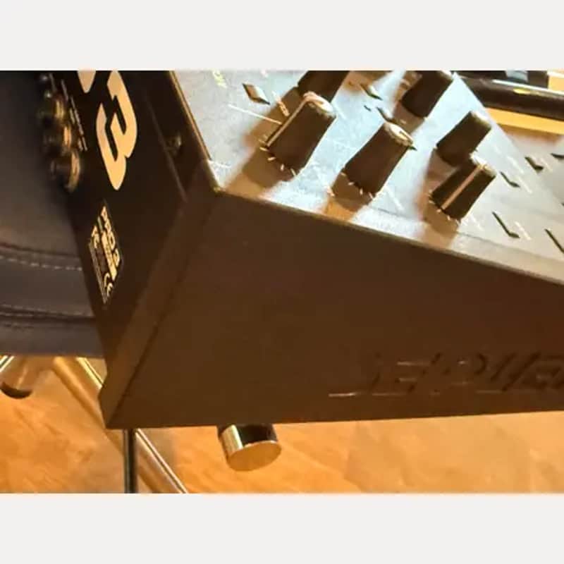 Sequential Pro 3 37-Key 3-Voice Monophonic / Paraphonic Synthesizer 2020 - Present - Black image 1