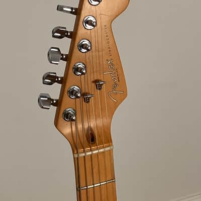 1995 Fender American Standard Stratocaster (w/ Eric Johnson signature pickups) - Arctic White image 4