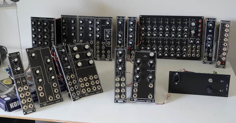 Soundtronics 5U Modular Large Lot image 1