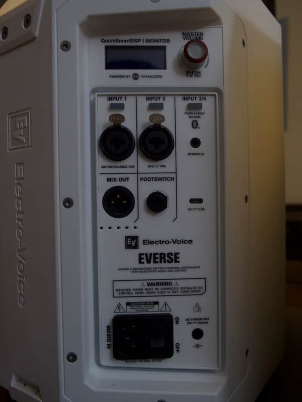 Electro-Voice Everse 8 8" Powered Loudspeaker