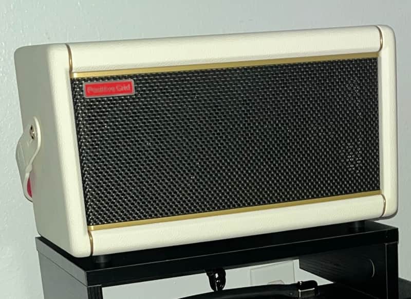Positive Grid Spark 2 50-Watt 2x4" Digital Modeling Guitar Combo 2024 - Present - Pearl image 1