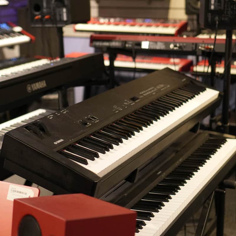 Yamaha CP33 Stage Piano | Reverb
