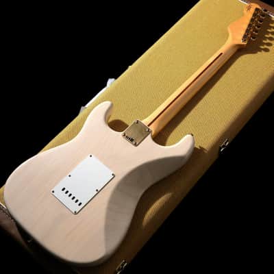 FENDER CUSTOM SHOP Vintage Custom 1957 Stratocaster Aged White Blonde [R101898] (07/31) image 9