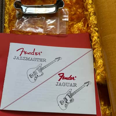 2022 Fender Jazzmaster 1966 Charcoal Frost Custom Shop Closet Classic Light Relic image 6