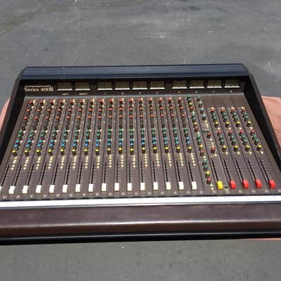 Soundcraft Series 400B 16-Channel 4-Bus Mixing Console | Reverb