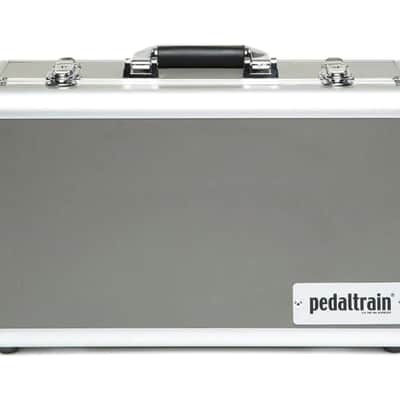 PedalTrain Metro 16 HC Pedalboard + Hard Case image 6