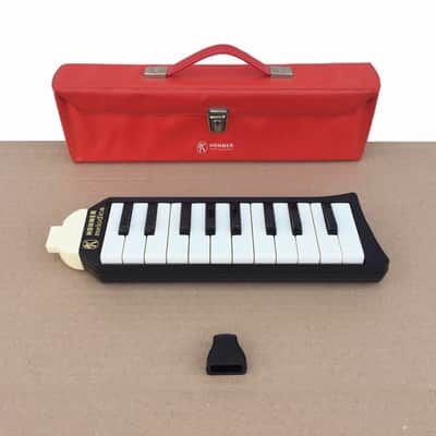 Hohner Melodica Piano 20 Vintage Keyboard Harmonica + Case image 1