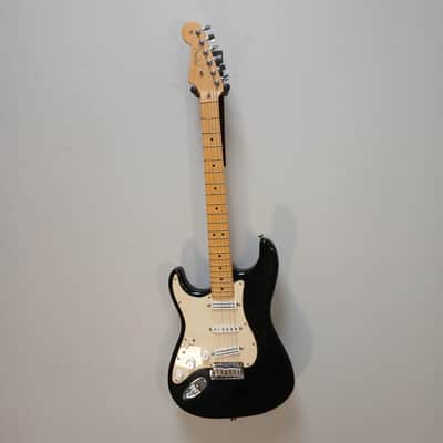 2004 USA Fender Left-Handed w/ Original Hard Shell Case image 3