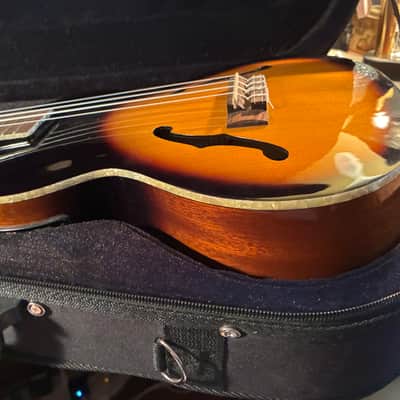 Kala KA-JTE Tenor Archtop Electric Ukulele TSB abalone Inlay 2012 - Tobacco Sunburst image 1