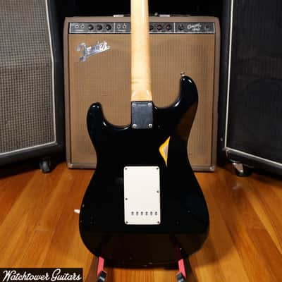 2006 Fender Custom Shop Relic 1960 Stratocaster Black over Sunburst image 3