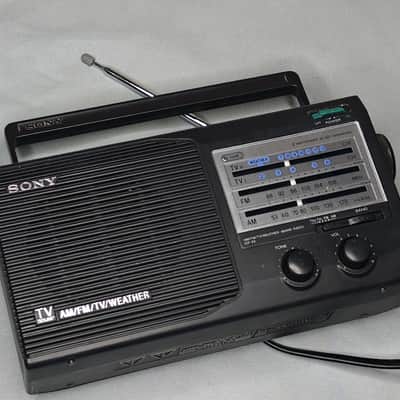 Sony ICF-34 Portable FM AM TV Sound Weather Radio - WORKS image 7