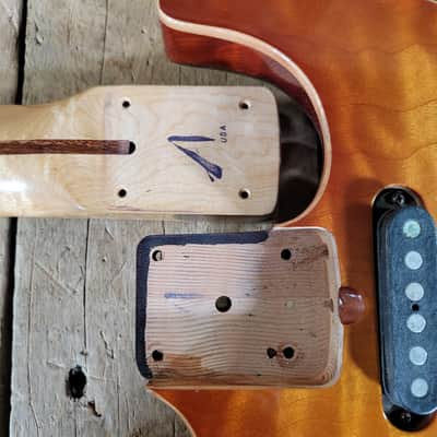 Tom Anderson Drop Top One of Two with Redwood Body 1991 - Honeyburst image 24