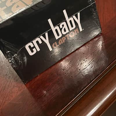 Dunlop EC95G Eric Clapton Signature Cry Baby Wah 2024 - Gold image 2