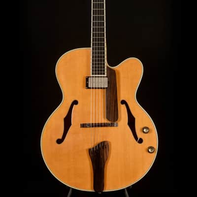 Chris P. Walsh 17″ Archtop US Luthier Built - Natural image 2