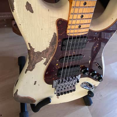 Fender stratocaster custom shop heavy relic Mick mars Motley crue inspired 2022 - Heavy Relic Mick Mars Motley Crue Inspired image 5