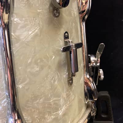Slingerland - 10x14" No. 142 Marching Snare Drum, 1968–1972 - Marine Pearl image 14