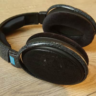 Sennheiser HD 600 Professional Headphones 2010s - Black image 2
