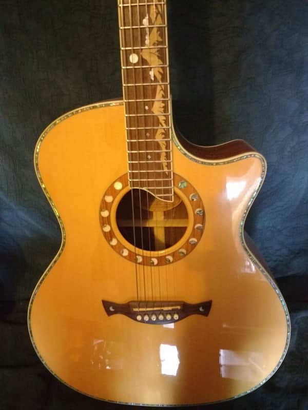 Crafter Moonlight Rose 30th anniversary edition electric acoustic