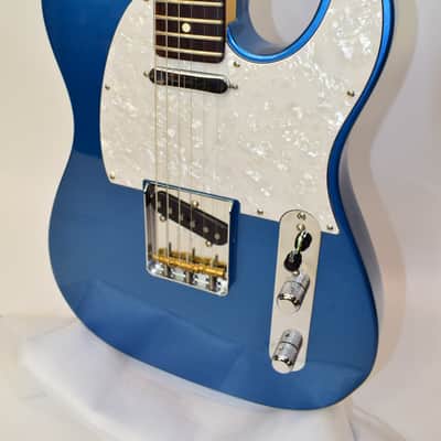 2017 Fender American Special Telecaster Electric Guitar, Rosewood Fingerboard, Lake Placid Blue w/ Case image 4