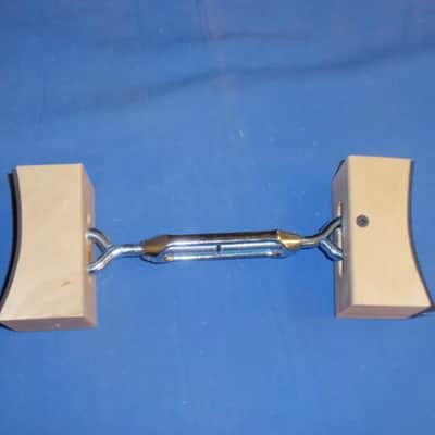 blues creek martin body mold and spreader image 2