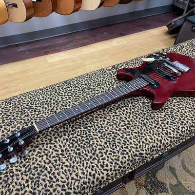Gibson Melody Maker D With Vibrola 1966 - Cherry image 6