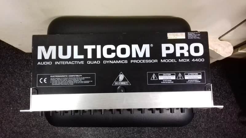 Behringer Multicom Pro MDX4400 4-Channel Audio Interactive