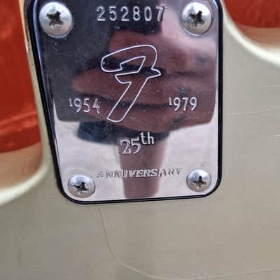 Fender 25th Anniversary Stratocaster 1979 - 1980 - Silver Metallic image 20