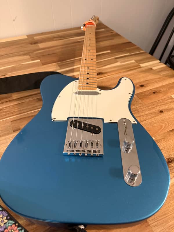 Fender Limited Edition Player Telecaster® 2021 - Maple Fingerboard, Lake Placid Blue image 1