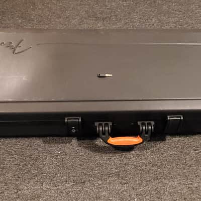 Fender Jaguar/Jazz Bass Case 2015 - black plastic image 5