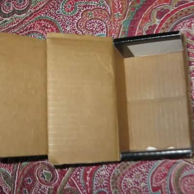 used condition Electro-Harmonix EMPTY CARDBOARD BOX and copy of Owner's Manual ONLY for Pocket Metal Muff (NO pedal, NO original Owner's Manual, NO warranty / registration paperwork) 2010s - BOX: cardboard - OUTER AREAS: Mostly black/GRAPHIC: black&white image 9