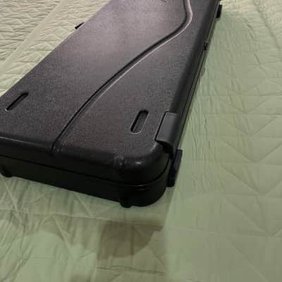 Fender Deluxe Hardshell Case 2025 - Gray image 5