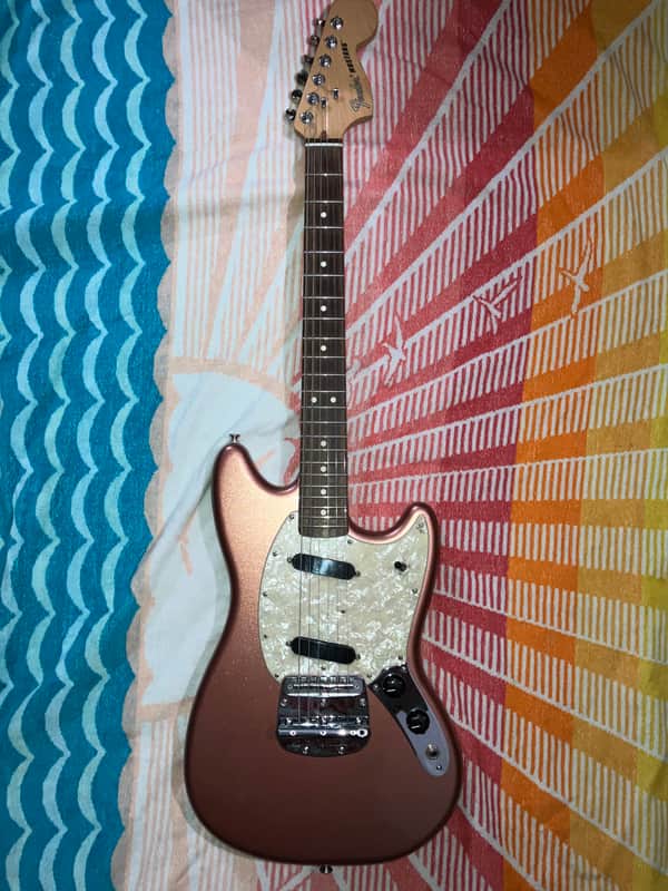 2018 Fender American Performer Mustang In Penny Finish