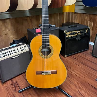Yamaha GD-20 Grand Concert Classical Guitar w/pickup 1990-2001 - Natural w/hard case image 3